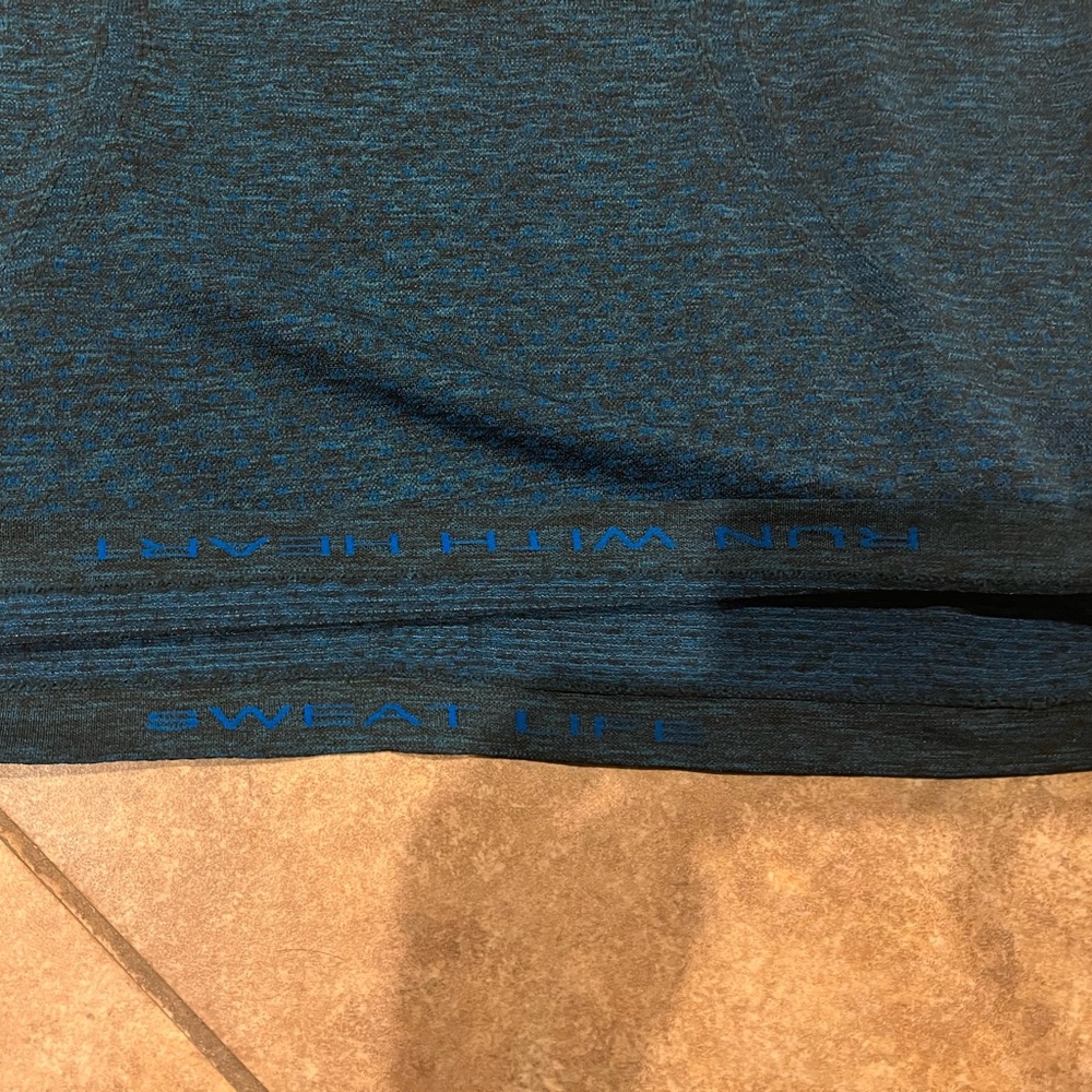 Lululemon Swiftly Tech Racerback - Picture 7 of 7